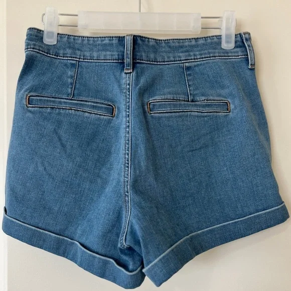 Express Blue Jean Shorts High-Waisted Relaxed Fit - Picture 3 of 6